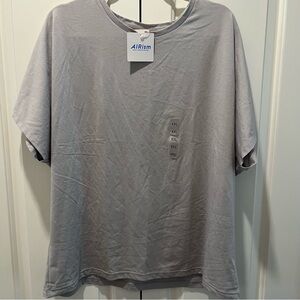 Women’s Airism Drape tee